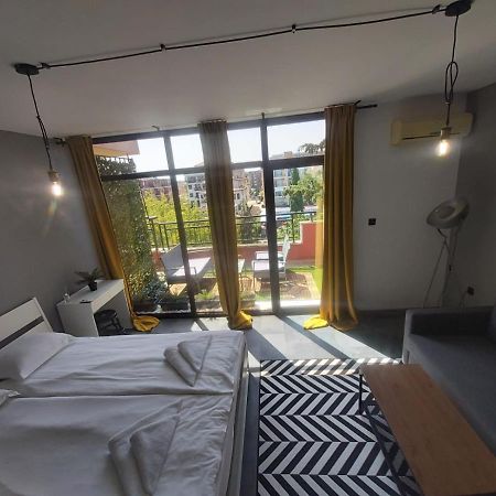 Nobel Private Vip Apartments Slăntjev Brjag Exteriör bild