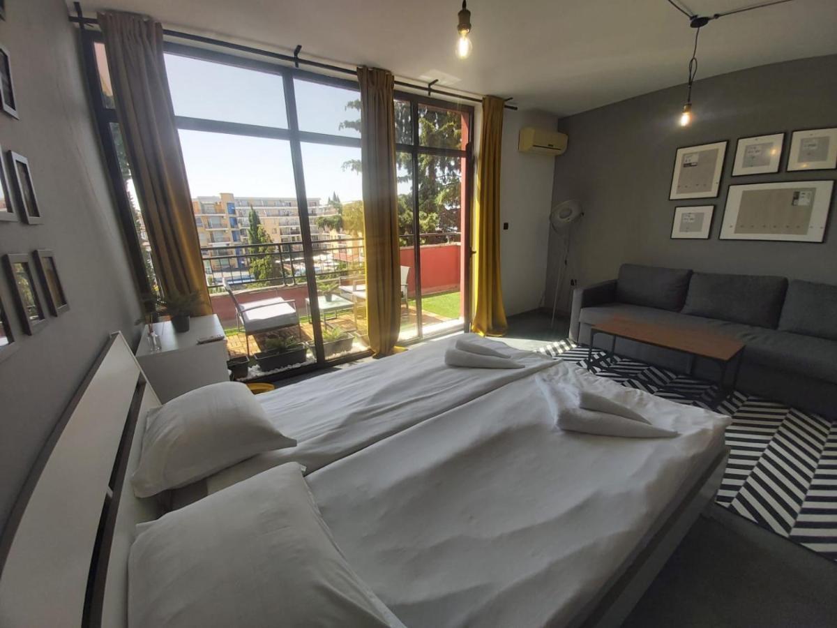 Nobel Private Vip Apartments Slăntjev Brjag Exteriör bild