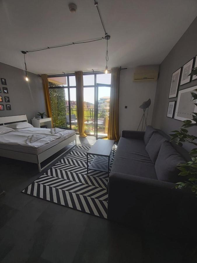 Nobel Private Vip Apartments Slăntjev Brjag Exteriör bild