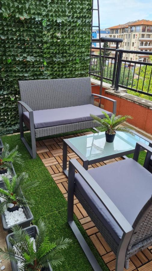 Nobel Private Vip Apartments Slăntjev Brjag Exteriör bild